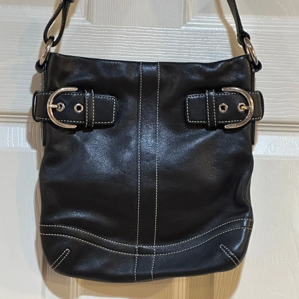 Coach Soho Black‎ Leather Small Hobo Bag White Contrast Stitch G05D-1453